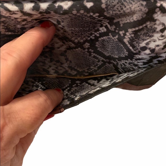 Nicole Miller New York Clutch Wallet - Picture 7 of 7